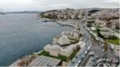 (Havadan görüntülerle) BOĞAZ SİLUETİNİN AYRILMAZ PARÇALARI YALI CAMİLER... MİMARİLERİYLE BÜYÜLÜYORLAR
