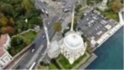 (Havadan görüntülerle) BOĞAZ SİLUETİNİN AYRILMAZ PARÇALARI YALI CAMİLER... MİMARİLERİYLE BÜYÜLÜYORLAR