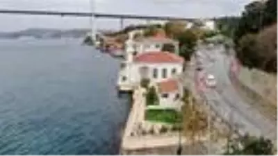 (Havadan görüntülerle) BOĞAZ SİLUETİNİN AYRILMAZ PARÇALARI YALI CAMİLER... MİMARİLERİYLE BÜYÜLÜYORLAR