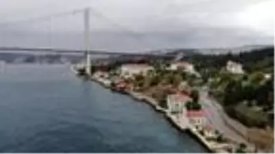 (Havadan görüntülerle) BOĞAZ SİLUETİNİN AYRILMAZ PARÇALARI YALI CAMİLER... MİMARİLERİYLE BÜYÜLÜYORLAR