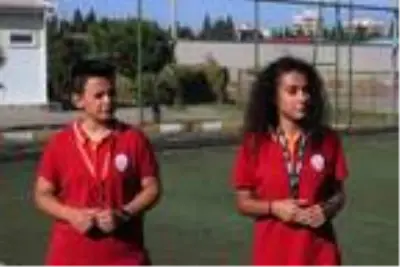 Kadın antrenörler, geleceğin yıldız adaylarını yetiştiriyor Kadın antrenörler, geleceğin yıldız adaylarını yetiştiriyor
