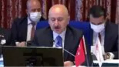 Karaismailoğlu: 'Ankara-İzmir arasında demir yolu seyahat süresini 3 saat 30 dakikaya düşüreceğiz' Karaismailoğlu: 'Ankara-İzmir arasında demir yolu seyahat süresini 3 saat 30 dakikaya düşüreceğiz'