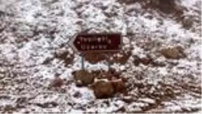 Kaş'a yılın ilk karı yağdı Kaş'a yılın ilk karı yağdı