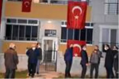 Kırklareli ve İzmir'e şehit ateşi düştü (2)- Yeniden Kırklareli ve İzmir'e şehit ateşi düştü (2)- Yeniden