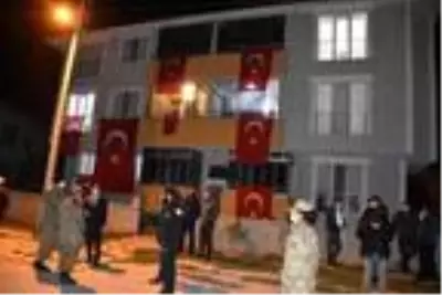 Kırklareli ve İzmir'e şehit ateşi düştü (2)- Yeniden Kırklareli ve İzmir'e şehit ateşi düştü (2)- Yeniden