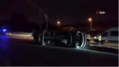 Kocaeli'de işçileri taşıyan servis minibüsü devrildi: 6 yaralı Kocaeli'de işçileri taşıyan servis minibüsü devrildi: 6 yaralı