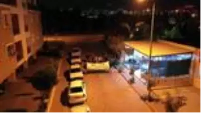 Lenf kanserine yakalanan gence arkadaşlarından pankartlı destek Lenf kanserine yakalanan gence arkadaşlarından pankartlı destek