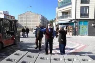 Muradiye'de yol düzenleme çalışmaları sürüyor Muradiye'de yol düzenleme çalışmaları sürüyor