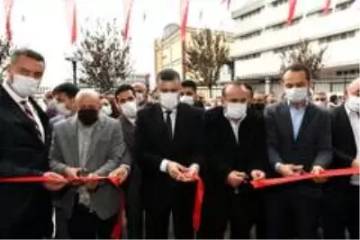 Naim Süleymanoğlu'nun ismi Esenyurt'ta yaşayacak Naim Süleymanoğlu'nun ismi Esenyurt'ta yaşayacak