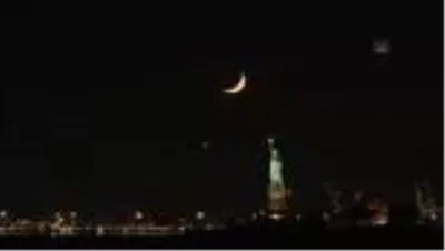 New York'da hilal New York'da hilal