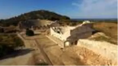 Patara Antik Kenti'nde ziyaretçi ve gelirde tüm zamanların rekoru Patara Antik Kenti'nde ziyaretçi ve gelirde tüm zamanların rekoru