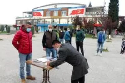 Sakarya'da otobüs fiyatına yapılan zam vatandaşı çileden çıkarttı Sakarya'da otobüs fiyatına yapılan zam vatandaşı çileden çıkarttı