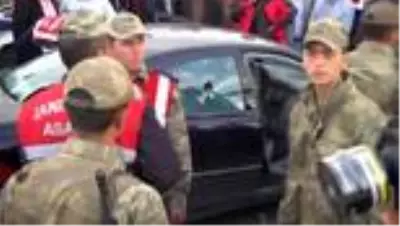 Son dakika haber... Eski Suruç Belediye Başkanı Tekinalp ve oğlunu kırmızı bültenle aranan terörist öldürmüş başlıklı haberimizde teröristin ismi sehven yanlış...