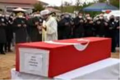Son dakika haberleri! ŞANLIURFA - Şehit Ulaştırma Uzman Çavuş Mehmet Sinan Kılıç son yolculuğuna uğurlandı Son dakika haberleri! ŞANLIURFA - Şehit Ulaştırma Uzman Çavuş Mehmet Sinan Kılıç son yolculuğuna uğurlandı