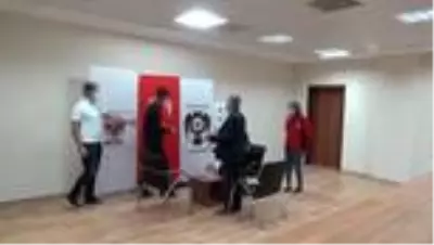 Terör örgütü PKK'dan kaçarak güvenlik güçlerine sığınan teröristler örgütün iç yüzünü anlattı Terör örgütü PKK'dan kaçarak güvenlik güçlerine sığınan teröristler örgütün iç yüzünü anlattı