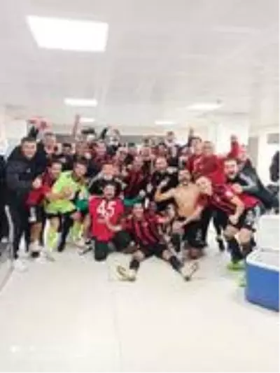 Turgutluspor'un zirve inadı Turgutluspor'un zirve inadı