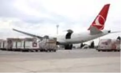 Turkish Cargo, kıtalar arası kurduğu hava kargo köprüsüyle Kovid-19 aşılarını taşıyor Turkish Cargo, kıtalar arası kurduğu hava kargo köprüsüyle Kovid-19 aşılarını taşıyor