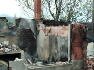 Yenice'de ev ve samanlık küle döndü