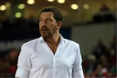 A Milli Basketbol Takımı'nda Ufuk Sarıca dönemi sona erdi A Milli Basketbol Takımı'nda Ufuk Sarıca dönemi sona erdi
