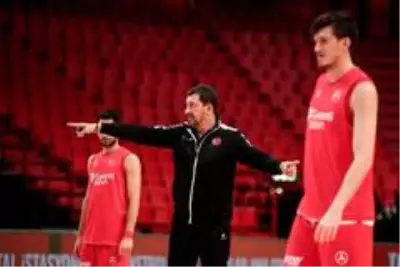 12 Dev Adam'da Ufuk Sarıca dönemi bitti 12 Dev Adam'da Ufuk Sarıca dönemi bitti
