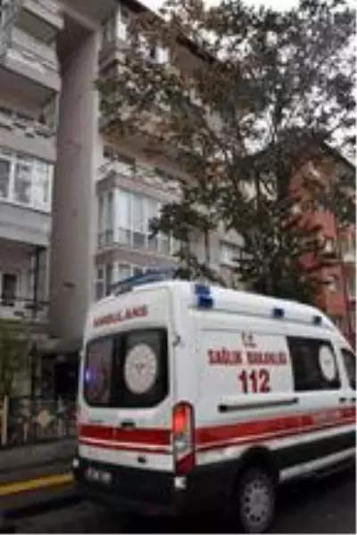 2 gündür haber alınmayan yaşlı adam, evinde bitkin halde bulundu 2 gündür haber alınmayan yaşlı adam, evinde bitkin halde bulundu
