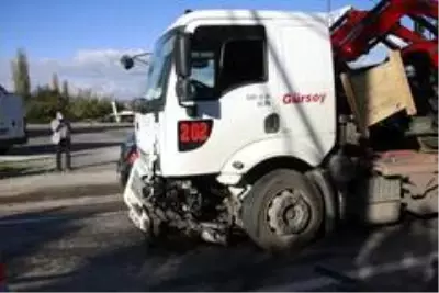 22 yaşında trafik canavarı kurbanı oldu 22 yaşında trafik canavarı kurbanı oldu