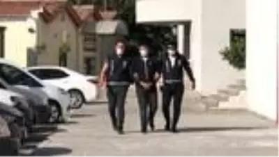 Son dakika: Adana'da 3 kişiyi silahla yaraladıkları iddiasıyla 3 zanlı tutuklandı Son dakika: Adana'da 3 kişiyi silahla yaraladıkları iddiasıyla 3 zanlı tutuklandı