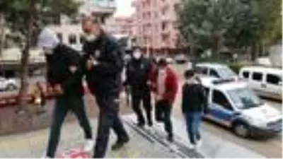 Adana'da yasa dışı bahis operasyonu: 9 gözaltı Adana'da yasa dışı bahis operasyonu: 9 gözaltı