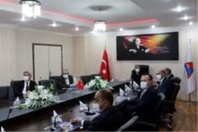 AİÇÜ Danışma Kurulu İstişare Toplantısı yapıldı AİÇÜ Danışma Kurulu İstişare Toplantısı yapıldı