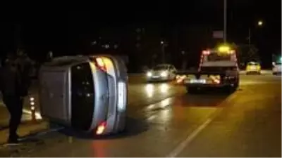 Son dakika! Alkollü sürücü park halindeki araca çarpıp takla attı, kazadan burnu bile kanamadan çıktı Son dakika! Alkollü sürücü park halindeki araca çarpıp takla attı, kazadan burnu bile kanamadan çıktı