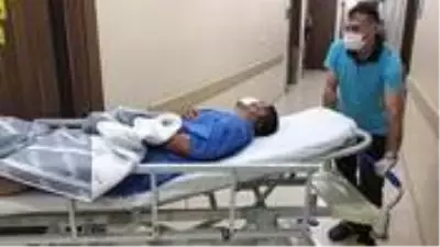 Babasının bıçakladığı şahıs, taburcu olduktan sonra muhtar kardeşi tarafından tabancayla vuruldu Babasının bıçakladığı şahıs, taburcu olduktan sonra muhtar kardeşi tarafından tabancayla vuruldu