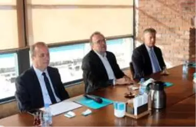 Basın İlan Kurumu Genel Müdürü Kocaeli basınıyla buluştu Basın İlan Kurumu Genel Müdürü Kocaeli basınıyla buluştu