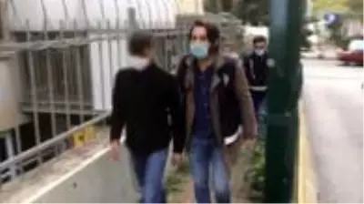 Son Dakika | İstanbul trafiğinde havaya ateş açan motosikletli maganda kamerada Son Dakika | İstanbul trafiğinde havaya ateş açan motosikletli maganda kamerada