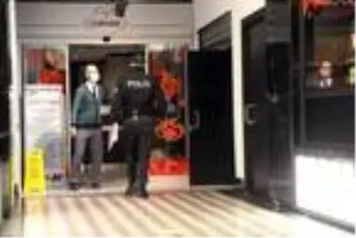 Bolu'da, yeni koronavirüs tedbirleri uygulanmaya başladı Bolu'da, yeni koronavirüs tedbirleri uygulanmaya başladı