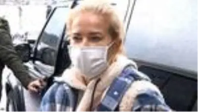 Burcu Esmersoy: Düzene girmek zorundayız Burcu Esmersoy: Düzene girmek zorundayız