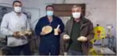 Son dakika haber | Çocukluğunu yaşayamayınca oyuncak üretmeye başladı Son dakika haber | Çocukluğunu yaşayamayınca oyuncak üretmeye başladı