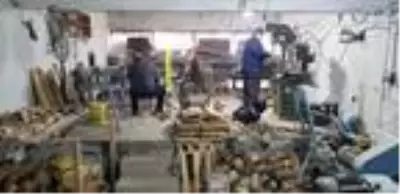 Son dakika haber | Çocukluğunu yaşayamayınca oyuncak üretmeye başladı Son dakika haber | Çocukluğunu yaşayamayınca oyuncak üretmeye başladı