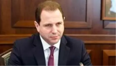 Dağlık Karabağ: Ermenistan Savunma Bakanı Tonoyan istifa etti, Azerbaycan ordusu Ağdam'da Dağlık Karabağ: Ermenistan Savunma Bakanı Tonoyan istifa etti, Azerbaycan ordusu Ağdam'da