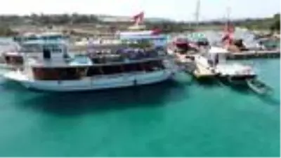 Denizlerden 2 milyon 237 bin litre atık toplandı Denizlerden 2 milyon 237 bin litre atık toplandı