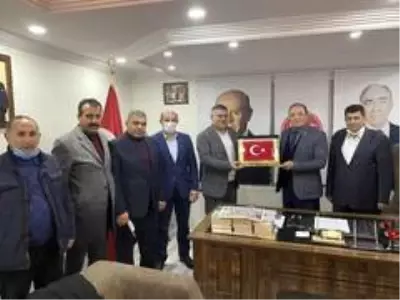Er-Gürder ve Hizmet-İş'ten Karataş'a ziyaret Er-Gürder ve Hizmet-İş'ten Karataş'a ziyaret