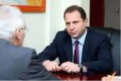 Ermenistan'ın Savunma Bakanı'nın istifa ettiği iddia edildi Ermenistan'ın Savunma Bakanı'nın istifa ettiği iddia edildi