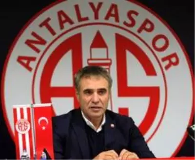 Ersun Yanal'ın hedefi sürdürülebilir başarı -2- Ersun Yanal'ın hedefi sürdürülebilir başarı -2-