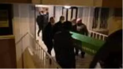 Eski eşini öldürüp, intihar etti Eski eşini öldürüp, intihar etti