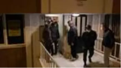 Eski eşini öldürüp, intihar etti Eski eşini öldürüp, intihar etti