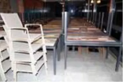 Eskişehir'de iş yerleri kapatıldı Eskişehir'de iş yerleri kapatıldı