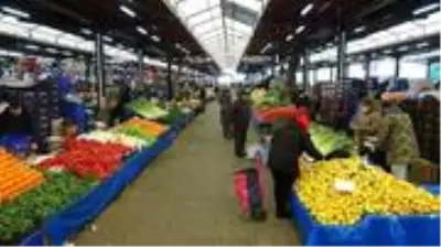 Gelibolu'da 14 gün süreyle halk pazarı kurulmayacak Gelibolu'da 14 gün süreyle halk pazarı kurulmayacak