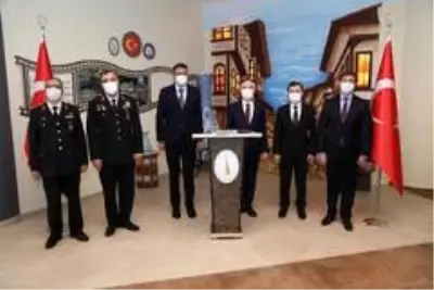 Erdil, Kütahya'da 'Güvenlik ve Asayiş Değerlendirme Toplantısı'na katıldı Erdil, Kütahya'da 'Güvenlik ve Asayiş Değerlendirme Toplantısı'na katıldı