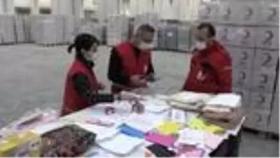 İzmirli depremzedelere gönderilen mektuplar duygulandırdı