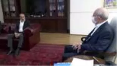 Kılıçdaroğlu: 'Meşru bir siyasi partinin yeraltı dünyasını savunması Cumhuriyet tarihinde bir ilktir' Kılıçdaroğlu: 'Meşru bir siyasi partinin yeraltı dünyasını savunması Cumhuriyet tarihinde bir ilktir'