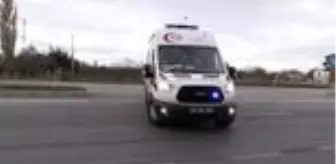 Kırklareli: KIRKLARELİ - Karantinada olması gereken 4 kişi trafik uygulamasında yakalandı Kırklareli: KIRKLARELİ - Karantinada olması gereken 4 kişi trafik uygulamasında yakalandı